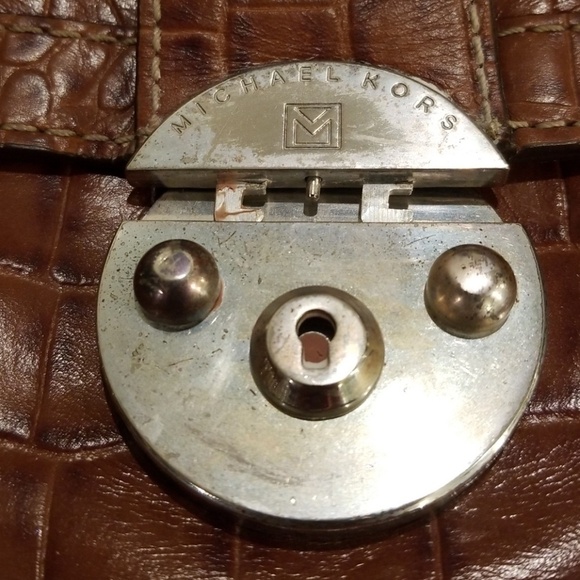 💕MICHAEL KORS💕 Brown Leather Flap Shoulder … - Picture 7 of 8